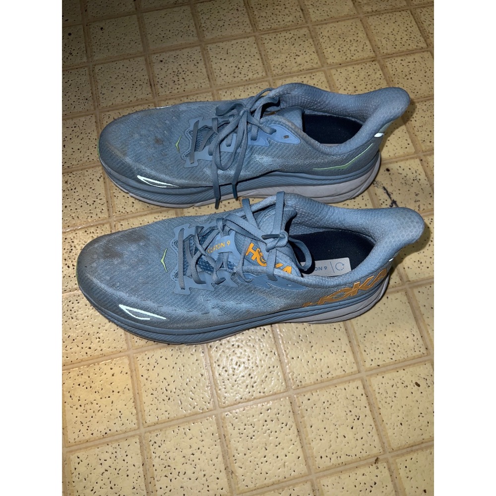 Hoka Clifton 9 1127895‎ DLL Dusk Illusion Running Shoes Sneakers
Men Size 11 D